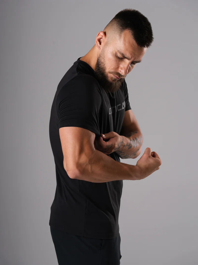 Merch Flex Train T-Shirt | Schwarz