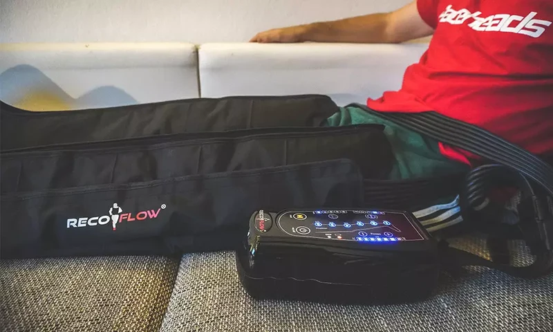 RecoFlow Recovery Boots mit Akku 6 Kammern Größe S