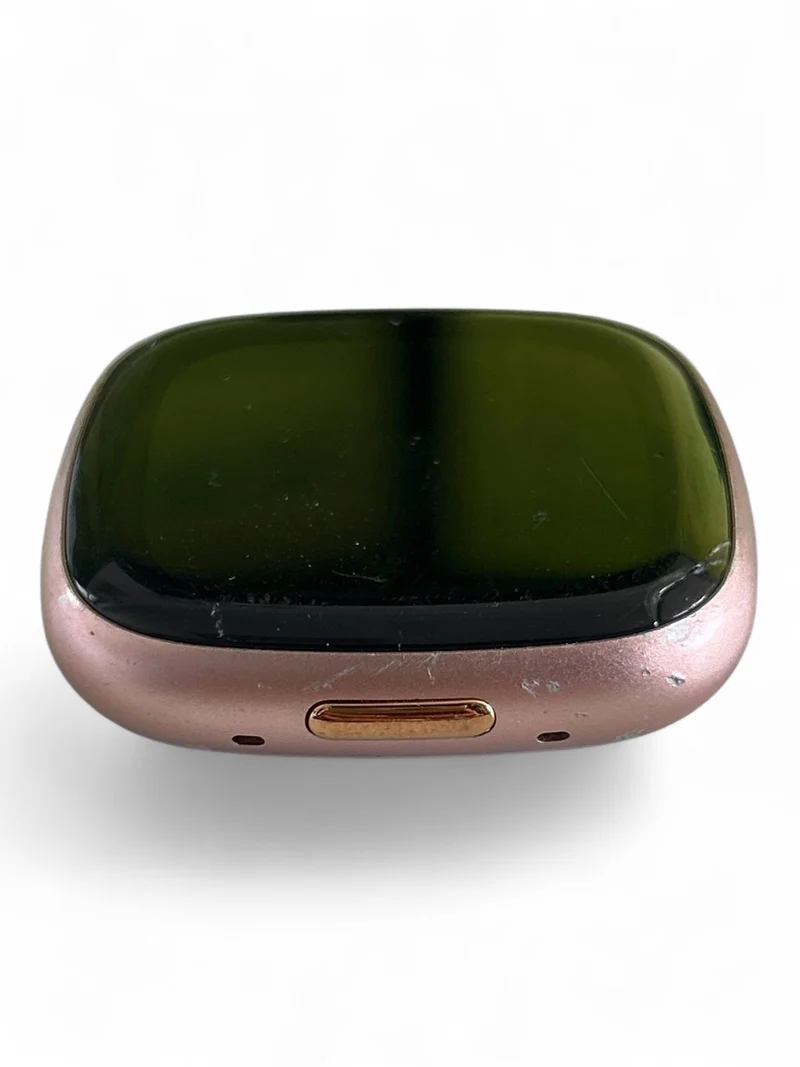 Fitbit Versa 4 Smartwatch 40 mm mit Aluminiumgehäuse und integriertem GPS