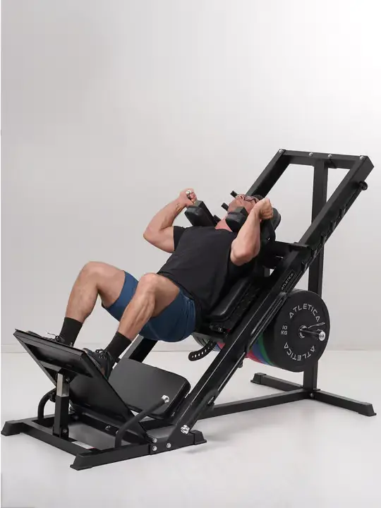 2-in-1 Beinpresse & Hack Squat