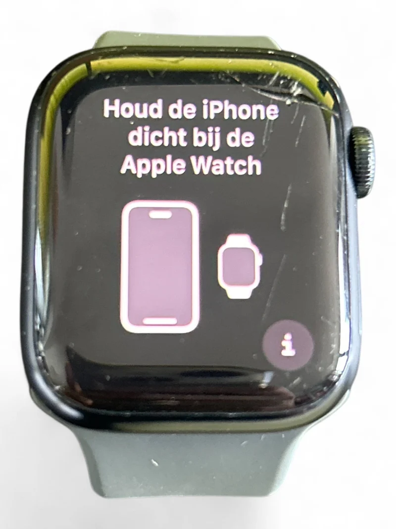 Apple Watch Series 9 GPS 41 mm mit Aluminiumgehäuse und hellem Retina Display