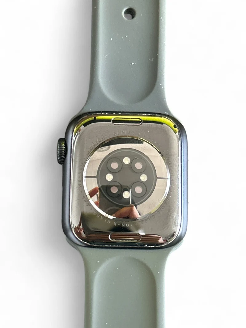 Apple Watch Series 9 GPS 41 mm mit Aluminiumgehäuse und hellem Retina Display