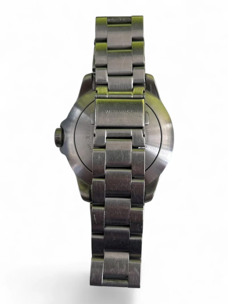 Withings ScanWatch Nova 42 mm mit Edelstahlgehäuse,Saphirglas und Premium-Design