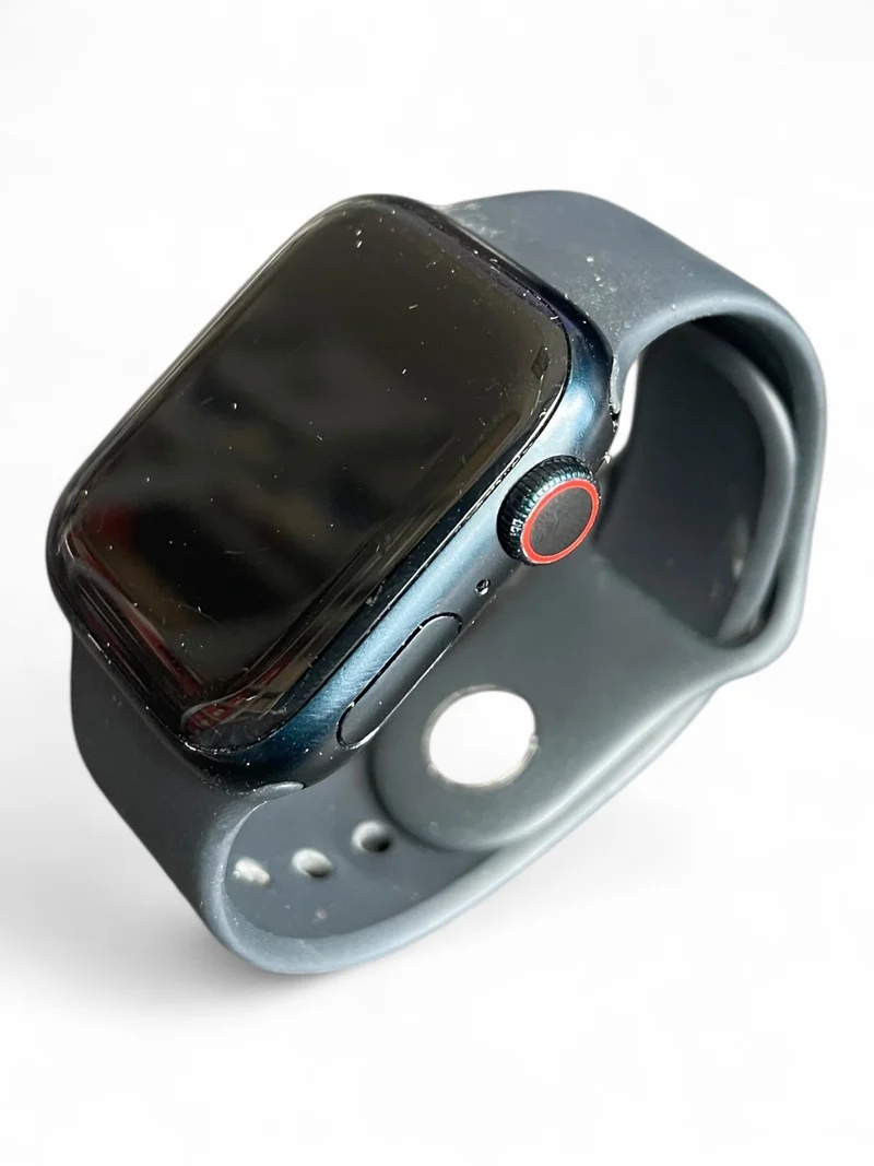 Apple Watch Series 8 GPS + Cellular 41 mm mit Aluminiumgehäuse und LTE(Midnight)