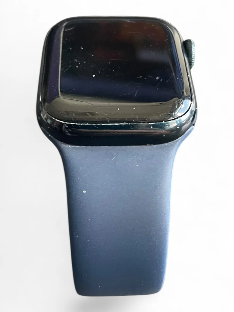 Apple Watch Series 7 GPS + Cellular 41 mm mit Aluminiumgehäuse und LTE.