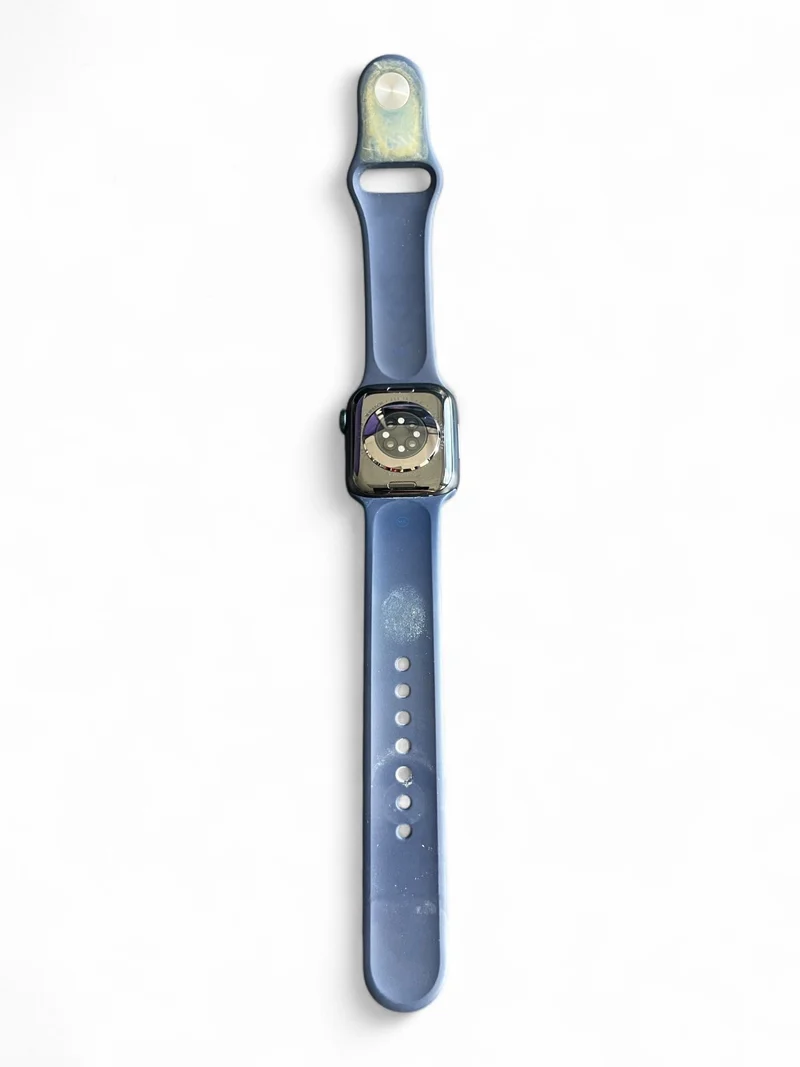 Apple Watch Series 7 GPS + Cellular 41 mm mit Aluminiumgehäuse und LTE.