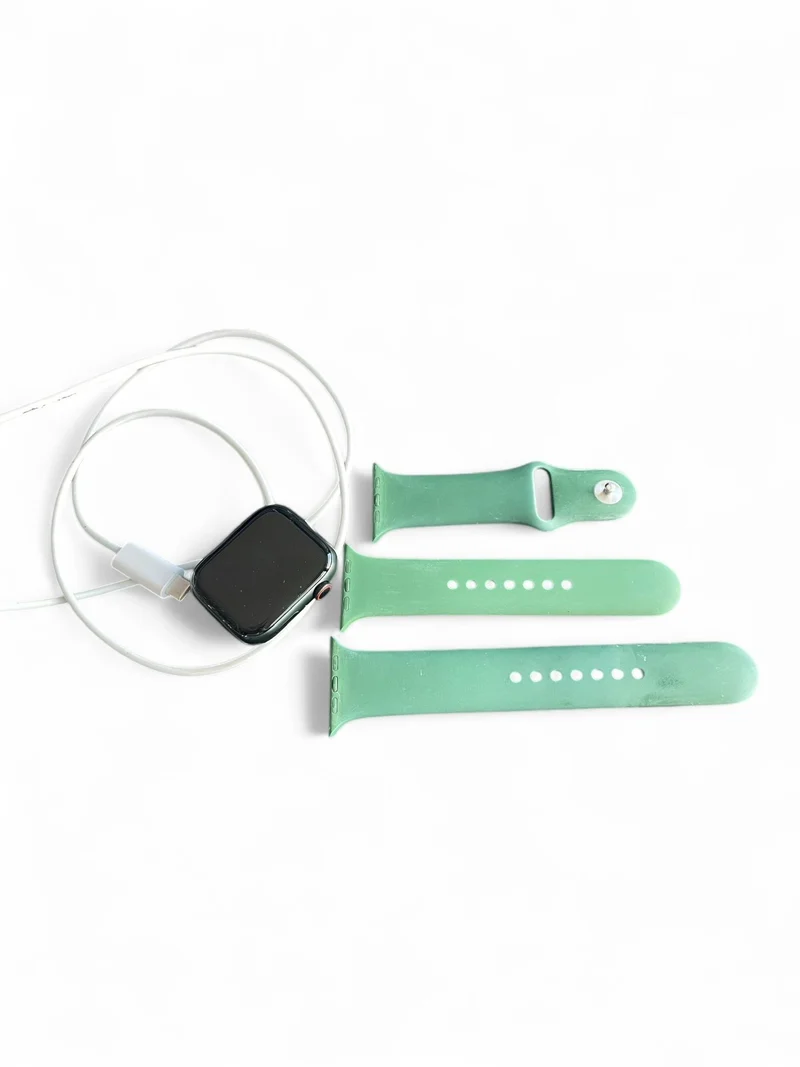 Apple Watch Series 7 GPS + Cellular 45 mm mit Aluminiumgehäuse und LTE Green