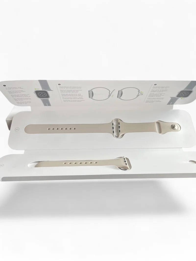 Apple Watch Series 8 GPS 45mm Aluminiumgehäuse Starlight Smartwatch Fitnessuhr 8