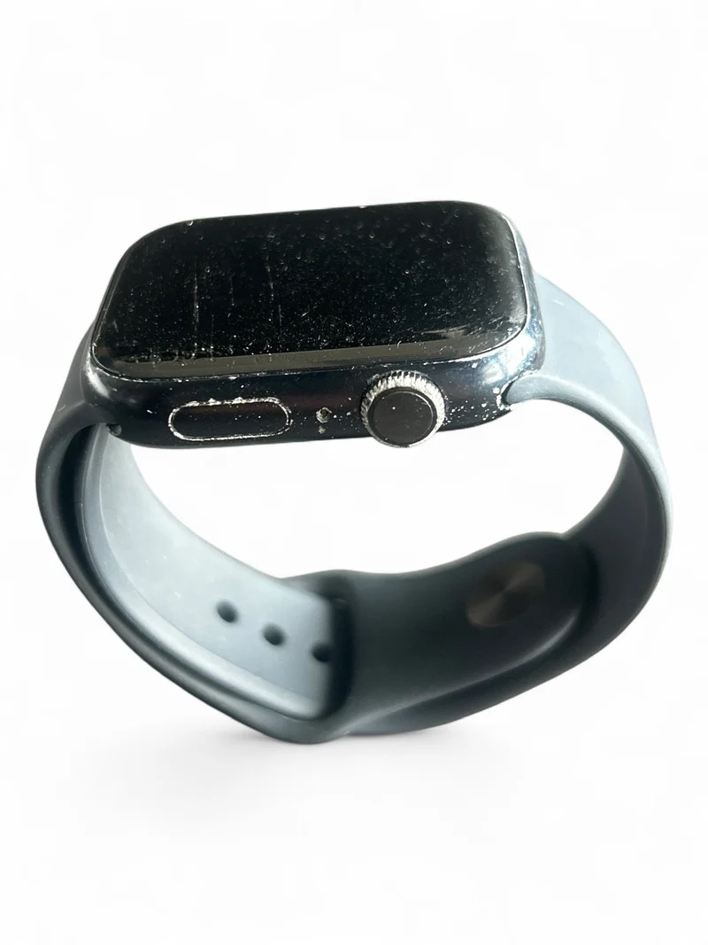 Apple Watch Series 7 GPS 45mm mit Aluminiumgehäuse und brillantem Retina Display
