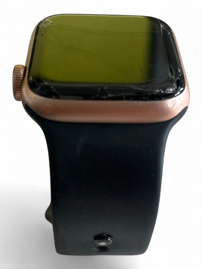 Apple Watch SE GPS 40 mm mit Aluminiumgehäuse und hellem Retina Display.