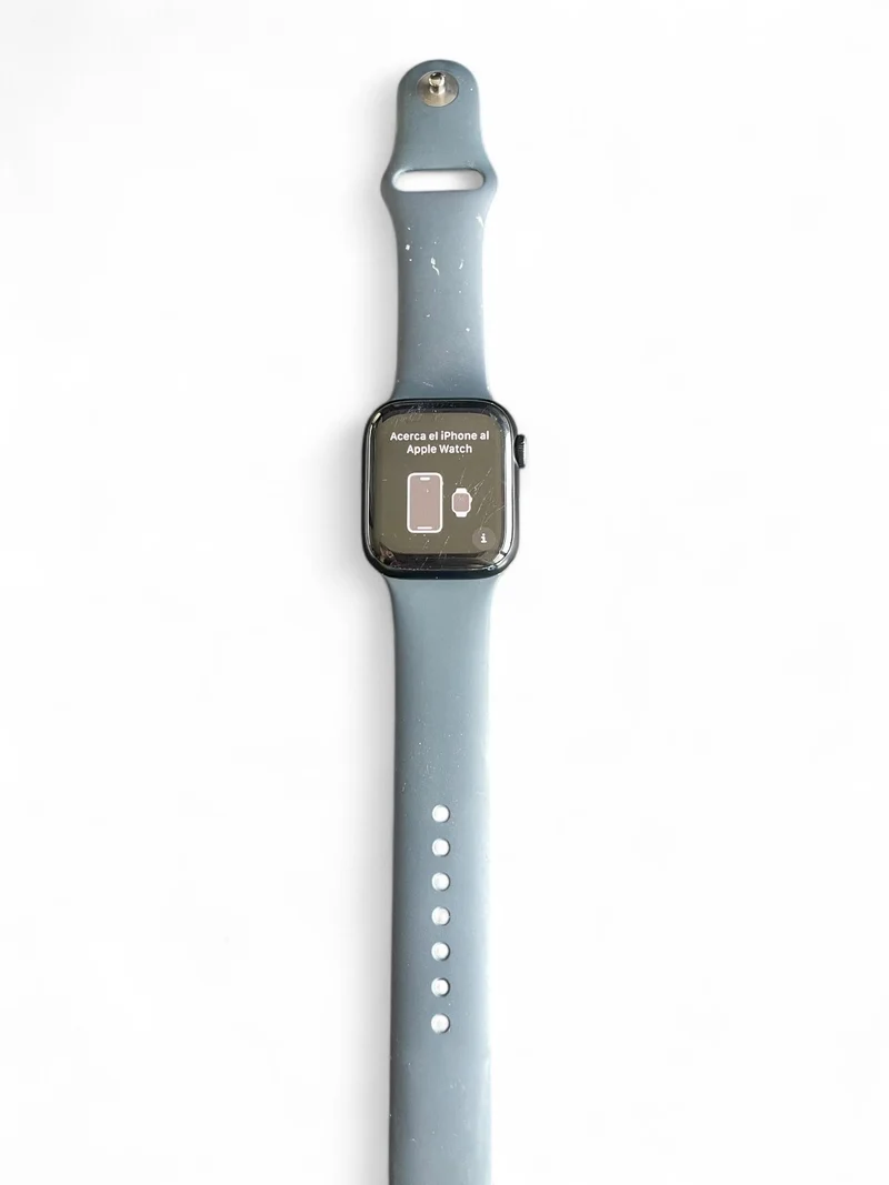 Apple Watch Series 7 GPS 45 mm mitAluminiumgehäuse und brillantem Retina Display