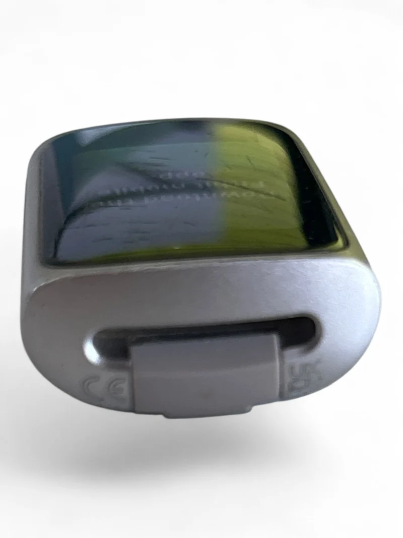Fitbit Charge 5 Fitness-Tracker S/L in Steel Blue mit Platin-Edelstahlgehäuse