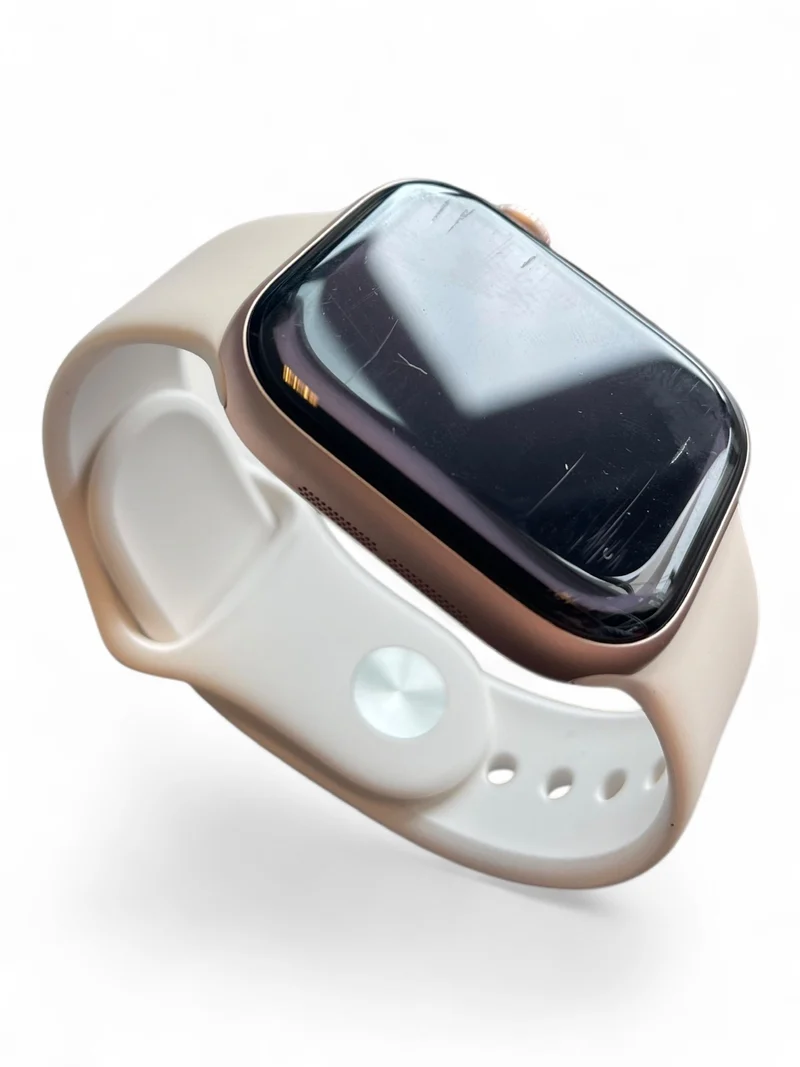 Apple Watch Series 10 GPS + Cellular 42 mm mit Aluminiumgehäuse und LTE.