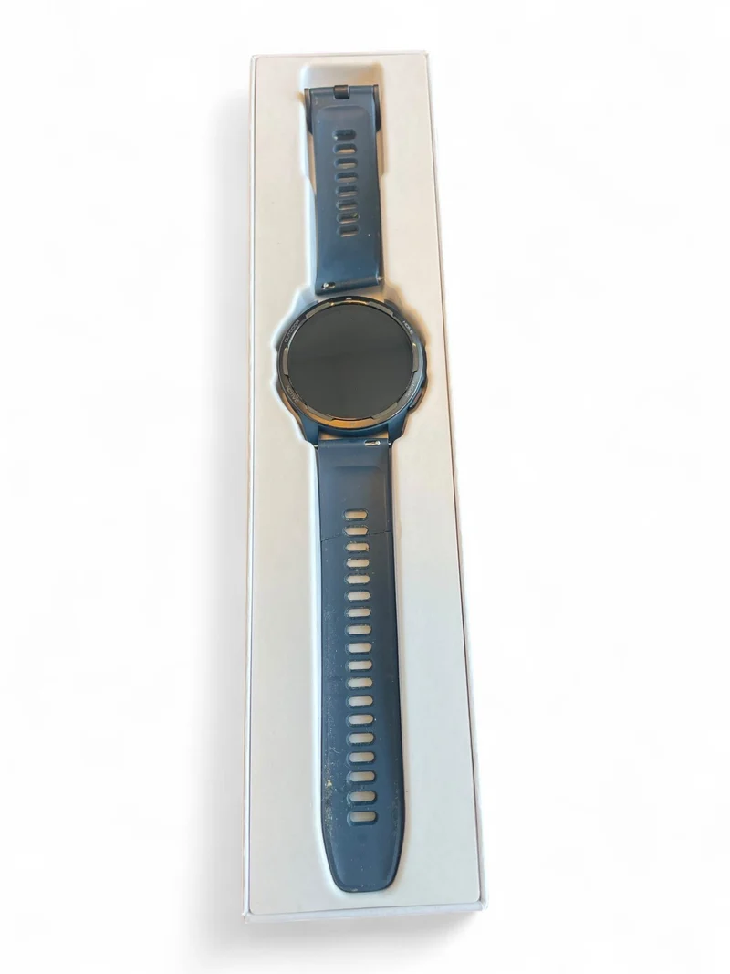 Xiaomi Watch S1 Active 46 mm mit Silikonarmband, AMOLED-Display und integriertem