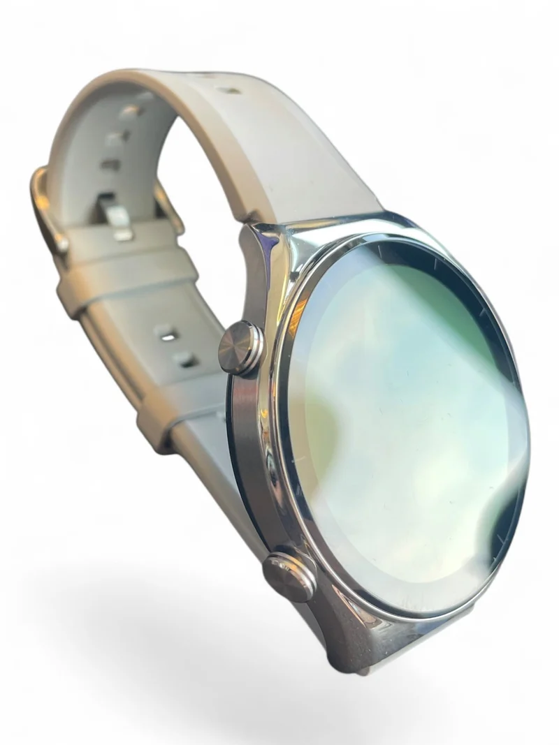 Xiaomi Watch S1 46 mm mit Edelstahlgehäuse, Lederarmband und AMOLED-Display