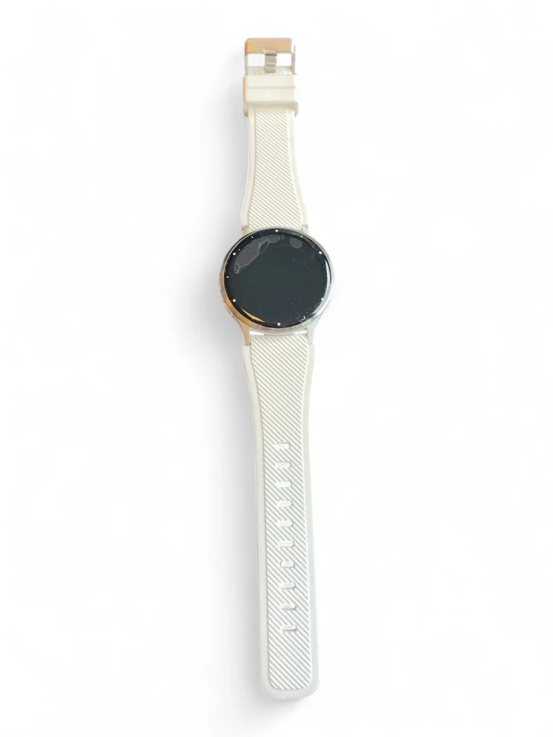 Garmin VENU 3 Smartwatch 45 mm in Weiß mit AMOLED-Display, GPS und Bluetooth