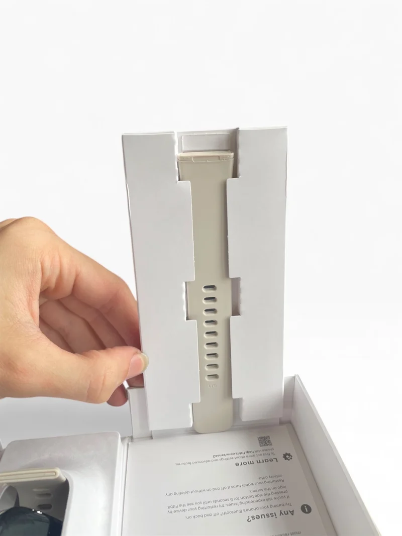 Apple Watch SE GPS 44mm Aluminiumgehäuse Starlight Smartwatch Fitness Sport GPS+