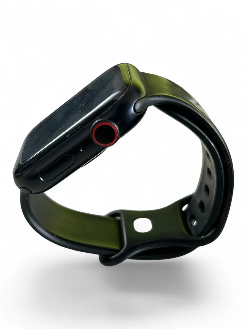 Apple Watch Series 8 GPS + Cellular 45 mm mit Aluminiumgehäuse und LTE.