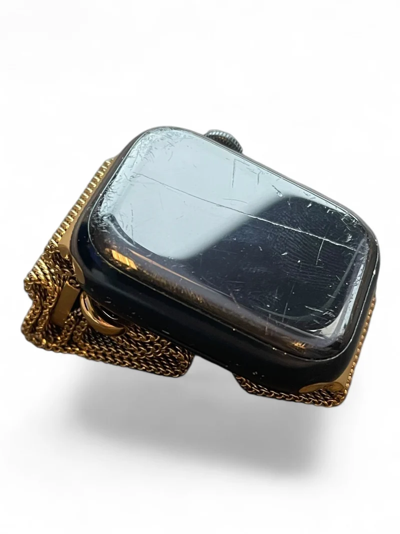 Apple Watch Series 7 GPS + Cellular 41 mm mit Aluminiumgehäuse und LTE