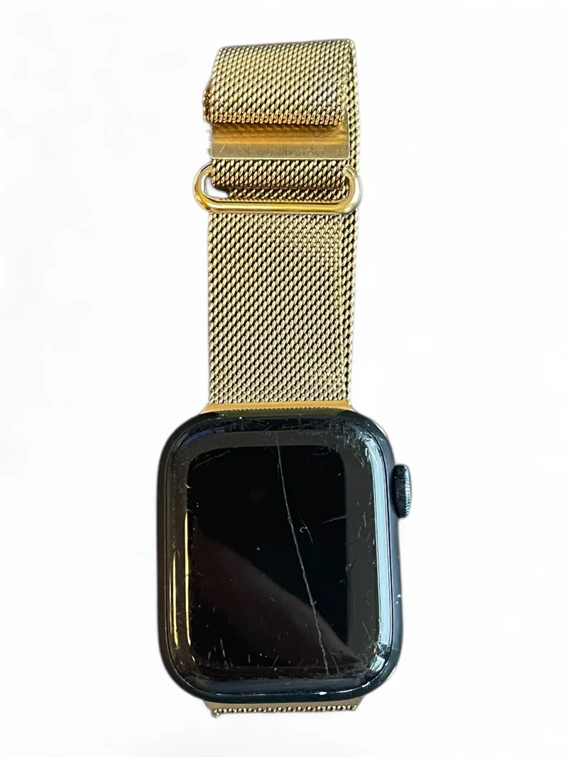 Apple Watch Series 7 GPS + Cellular 41 mm mit Aluminiumgehäuse und LTE