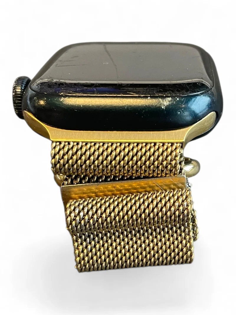 Apple Watch Series 7 GPS + Cellular 41 mm mit Aluminiumgehäuse und LTE