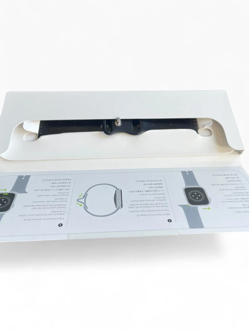 Apple Watch Series 9 GPS + Cellular 45mm mit Aluminiumgehäuse & LTE in Midnight.