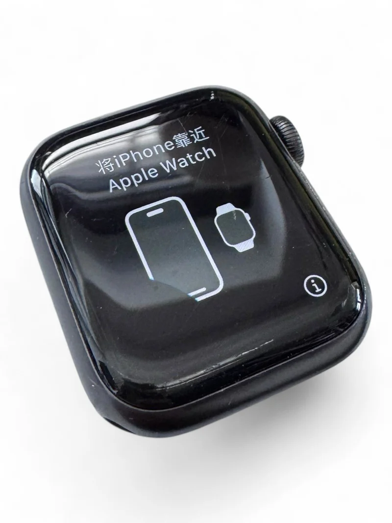 Apple Watch Series 6 GPS, 40mm, Space Gray, Alu, Sportband, Schwarz, Smartwatch