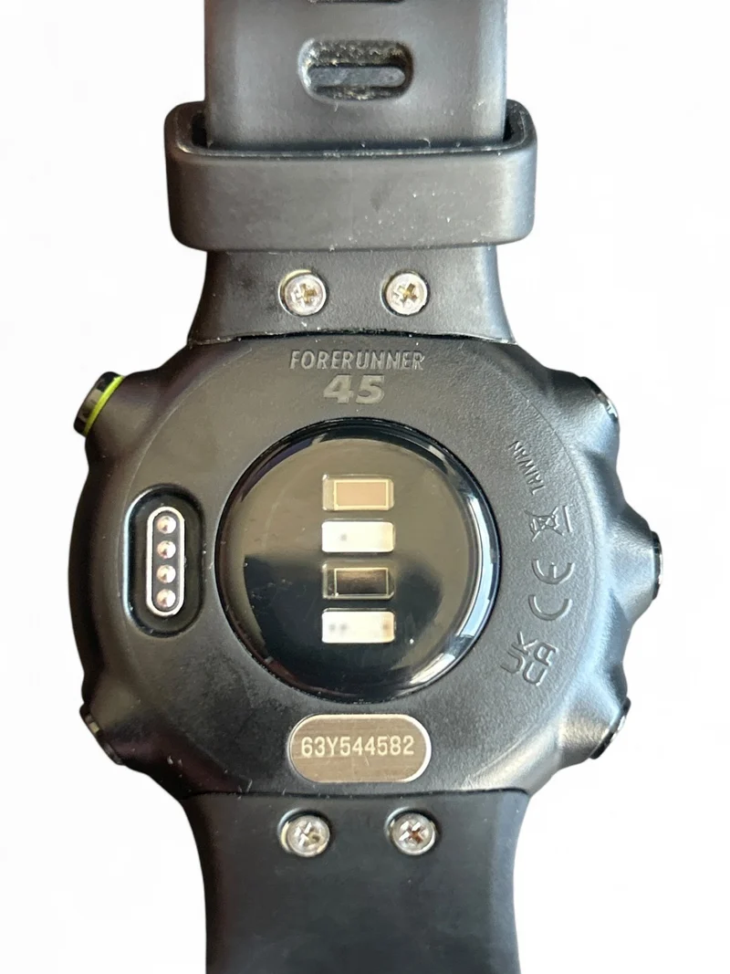 Garmin Forerunner 45Sportuhr mit GPS,Herzfrequenzmessung und langer Akkulaufzeit