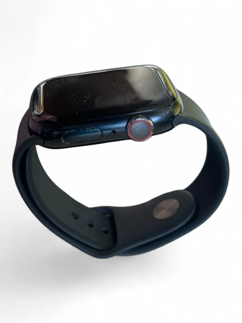 Apple Watch Series 7 GPS + Cellular 45 mm mit Aluminiumgehäuse und LTE.