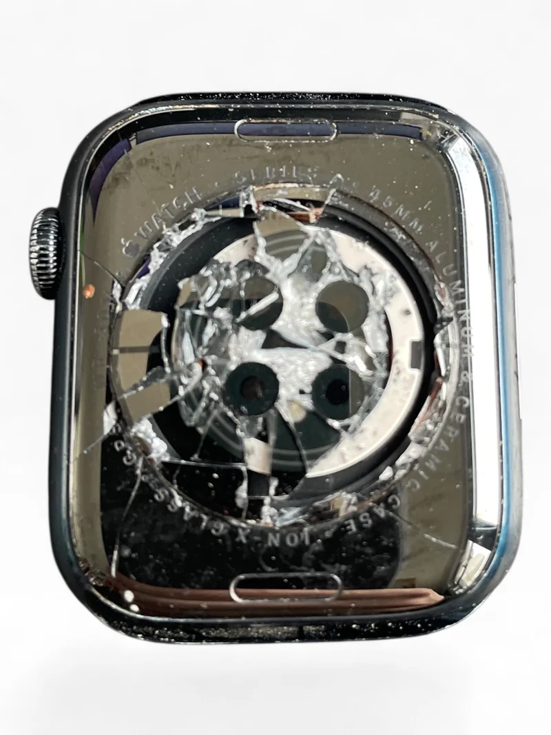 Apple Watch Series 7 GPS 45 mm Aluminium Midnight Smartwatch (Midnight)