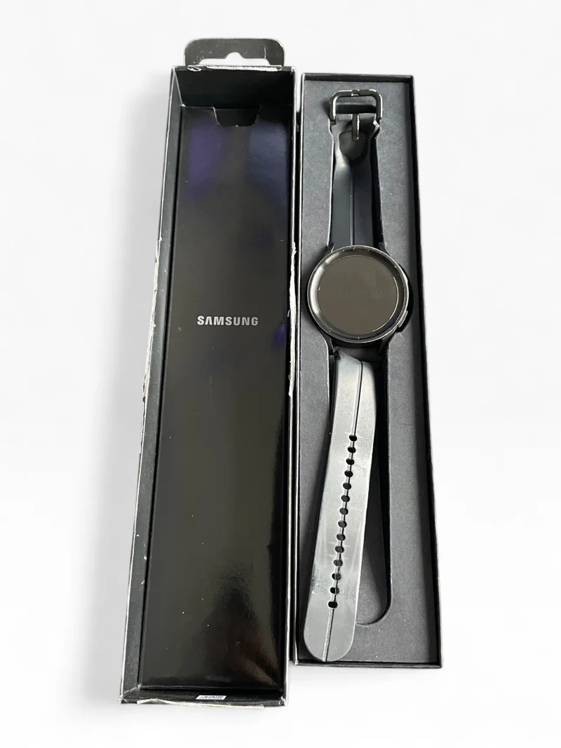 Samsung Galaxy Watch5 Pro 45 mm Titanium Black Smartwatch GPS LTE Fitnessuhr