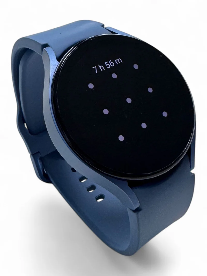 Samsung Galaxy Watch5 44mm mit Aluminiumgehäuse, AMOLED-Display und GPS & Saphir