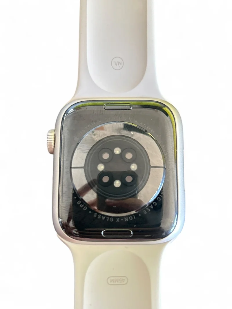 Apple Watch Series 8 GPS + Cellular 45 mm mit Aluminiumgehäuse und LTE.