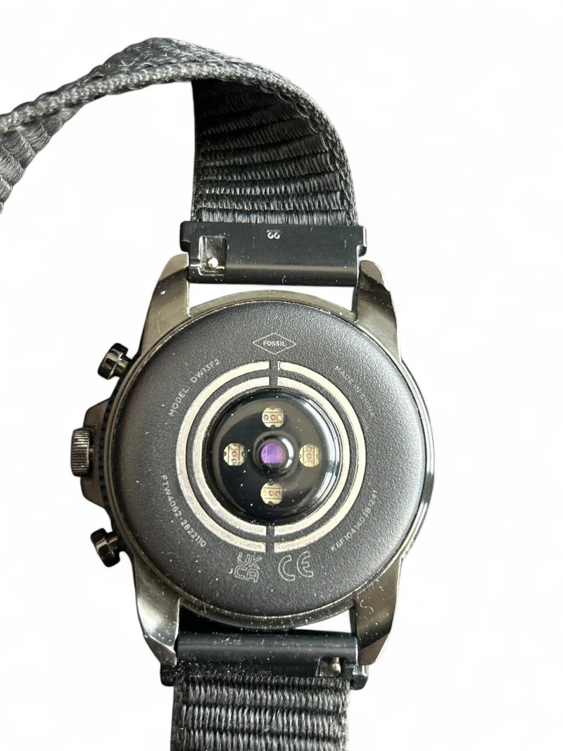 Fossil Gen 6 Smartwatch 44 mm mit Edelstahlgehäuse und Lederarmband Braun
