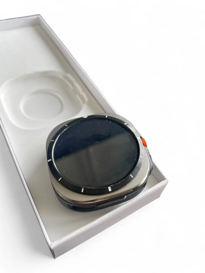 Samsung Galaxy Watch Ultra LTE 47 mm mit Titangehäuse, AMOLED-Display und GPS.