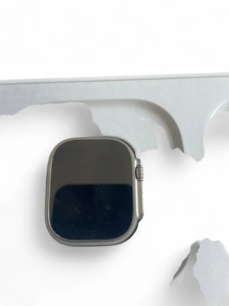 Apple Watch Ultra GPS + Cellular 49 mm mit Titangehäuse und gelbem Ocean Armband