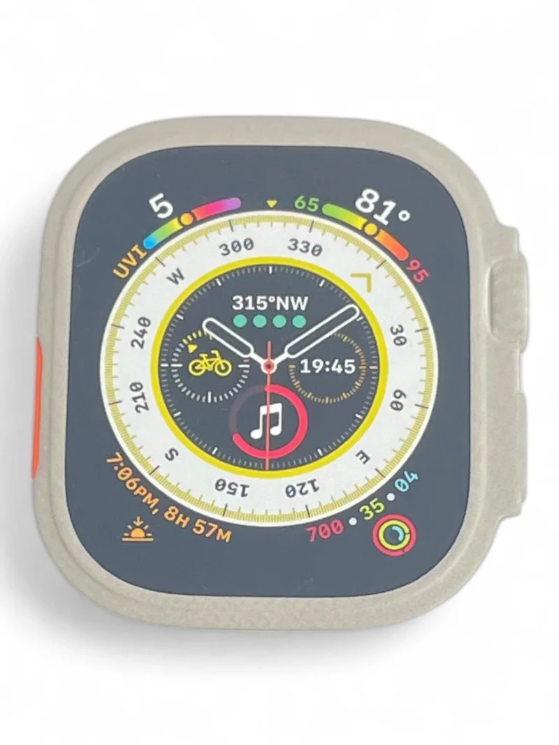 Apple Watch Ultra GPS + Cellular 49 mm mit Titangehäuse, LTE und Retina Display.