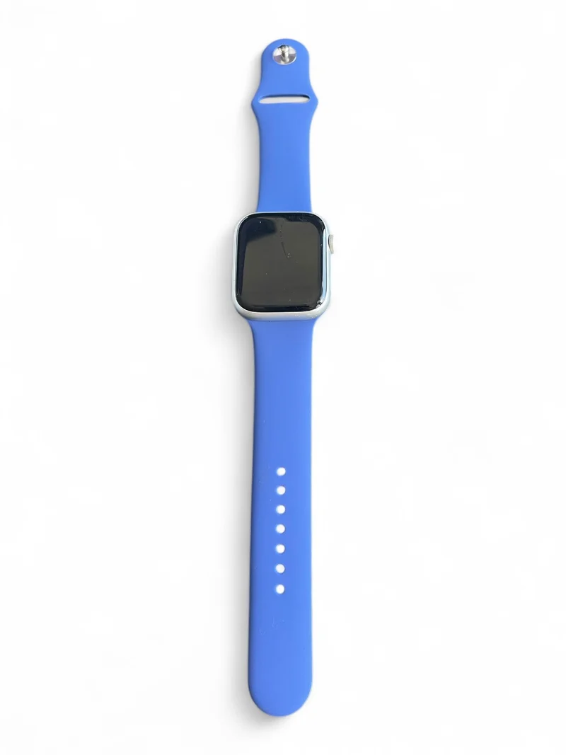 Apple Watch Series 9 GPS 45 mm in Silber mit Aluminiumgehäuse und Retina Display