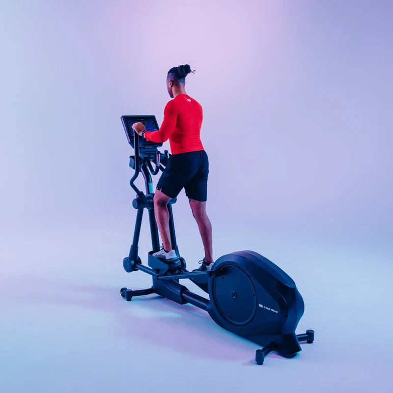 8RDE Rear Drive Elliptical