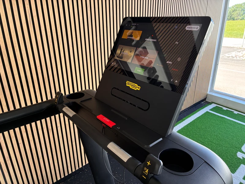 Technogym® Excite+ Live Run Unity 9000 (Latest Model)