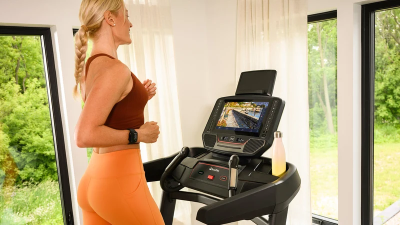 BowFlex Laufband T16