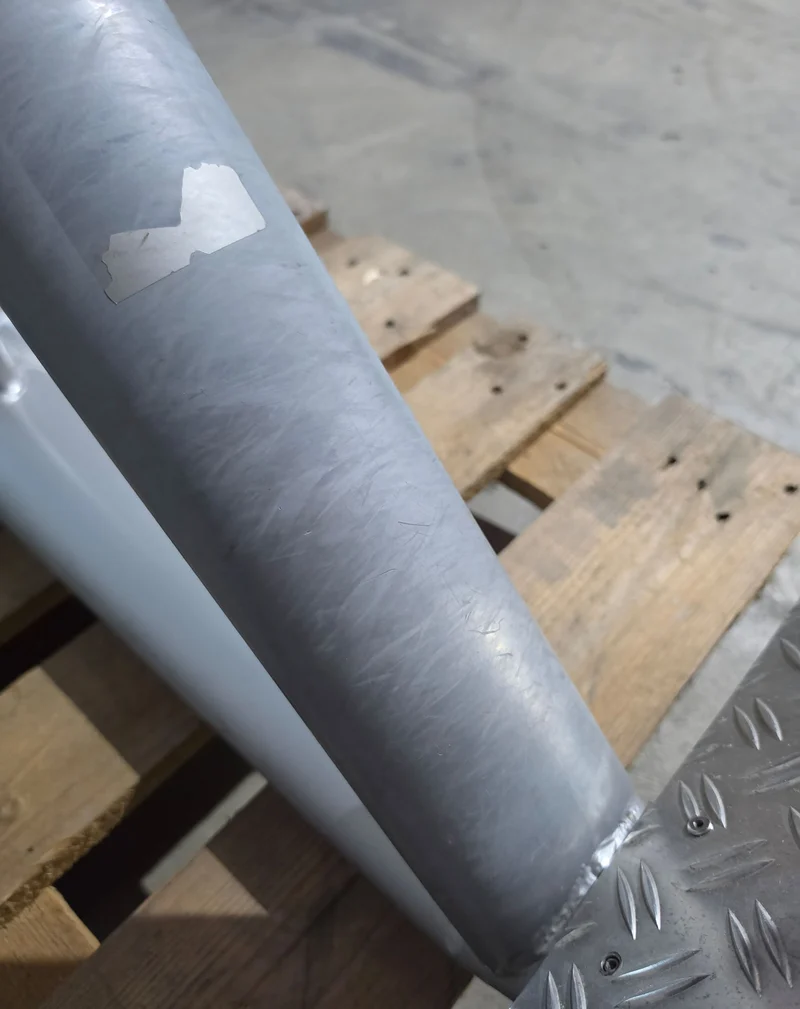Teuwsen Hyperextension, Rückenstreckerbank, 45° verstellbar, Rahmenfarbe Silber, gebraucht - mit Gebrauchsspuren