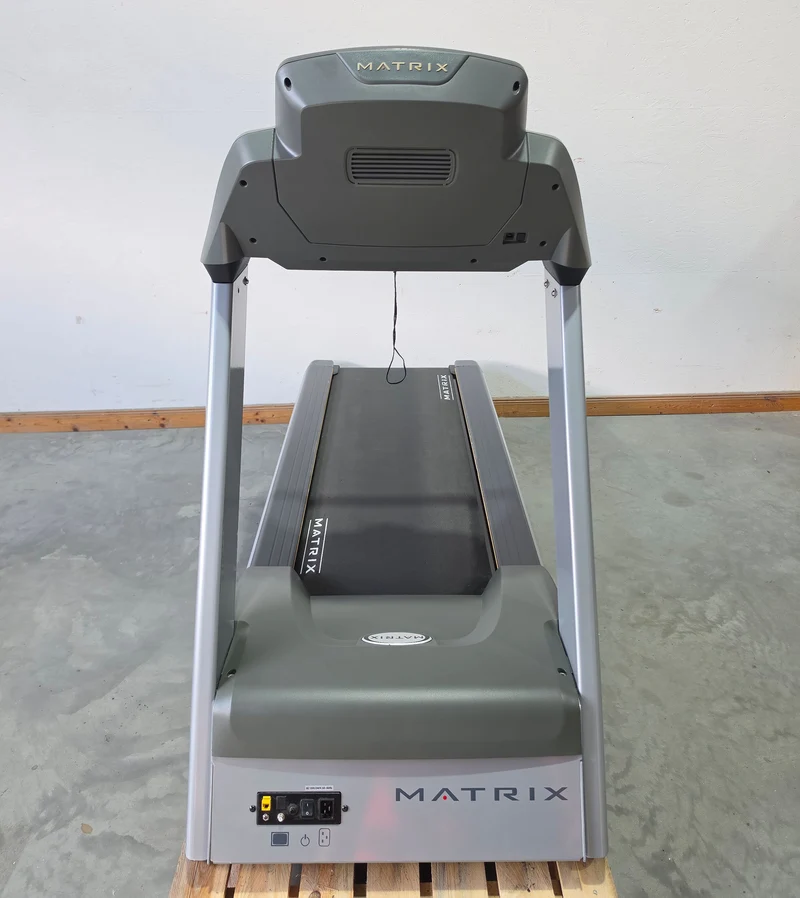 Matrix T3X Laufband, Neues Modell, LED Display, gebraucht - überholter Zustand