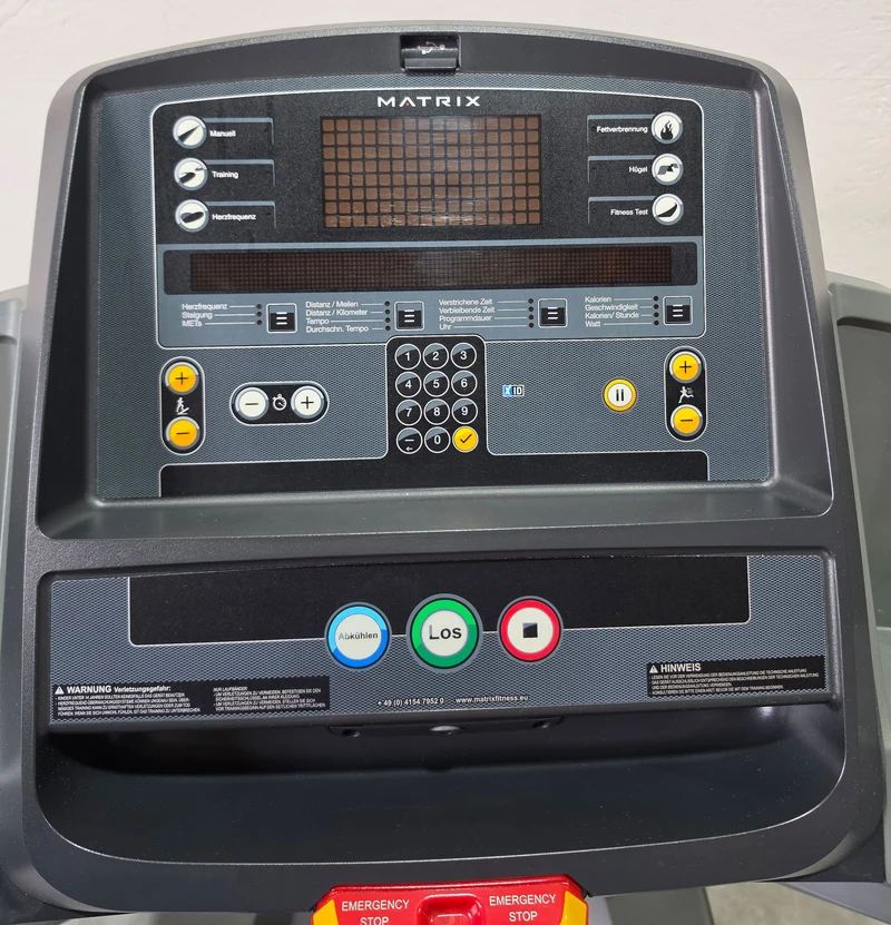 Matrix T3X Laufband, Neues Modell, LED Display, gebraucht - überholter Zustand