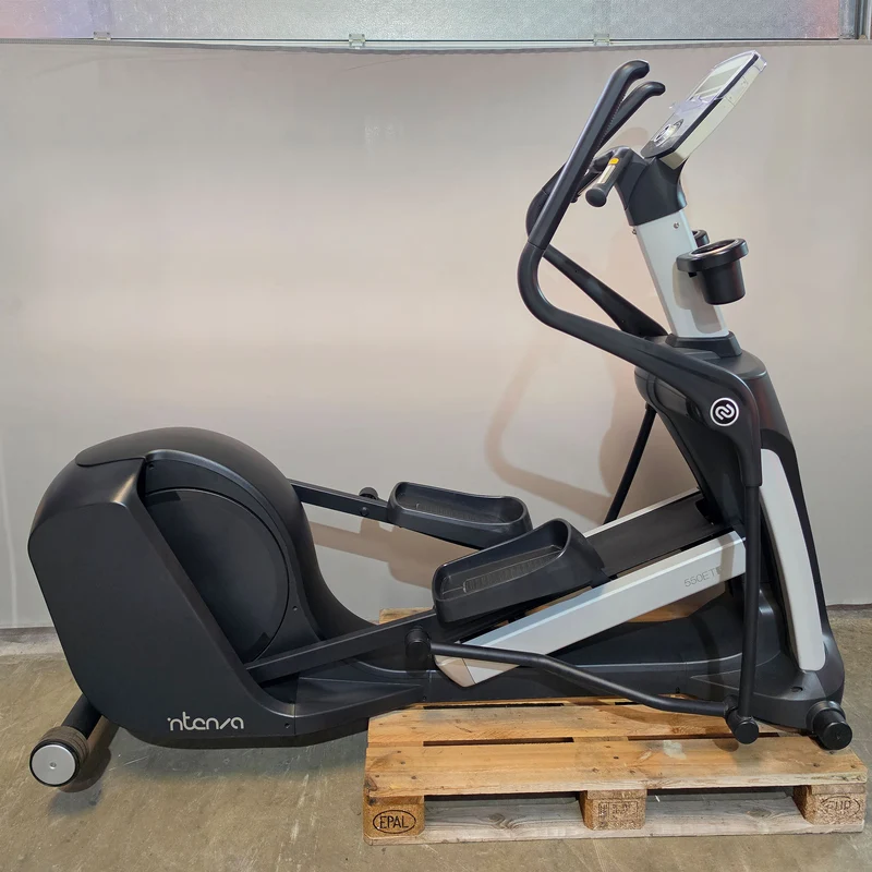 Intenza Elliptical Trainer 550 ETi, Crosstrainer mit Steigungsverstellung, LED Display, gebraucht - überholter Zustand