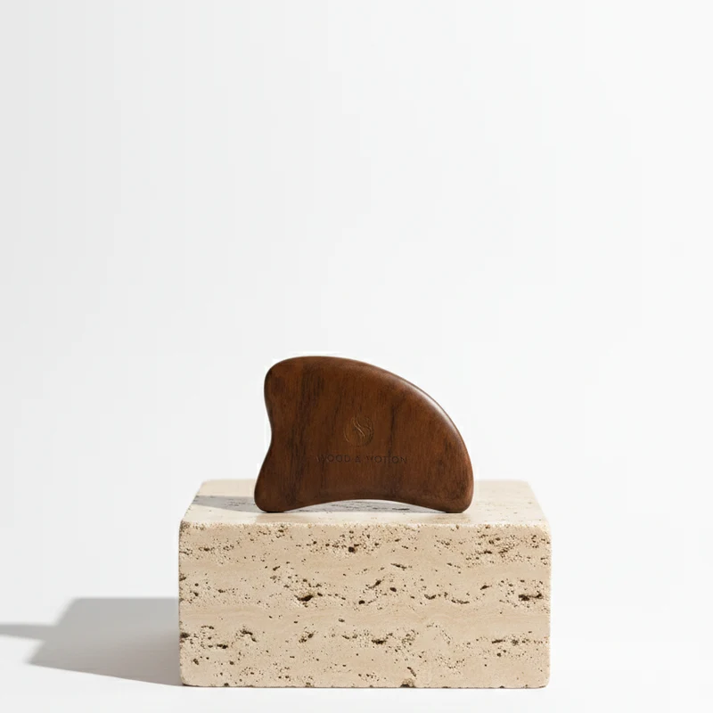 Wood & Motion The Contour Gua Sha aus Holz