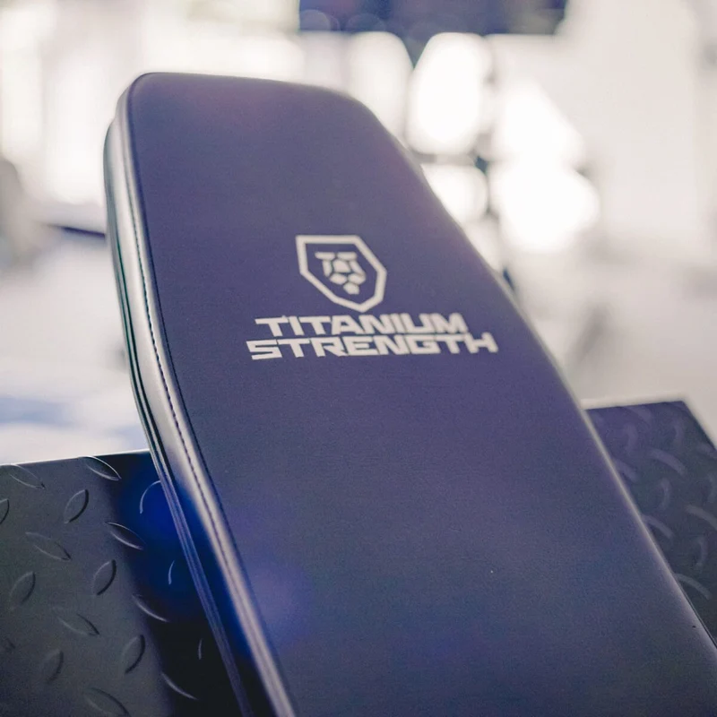 Titanium Strength Beinpresse / Hack Squat Supreme (plate loaded)