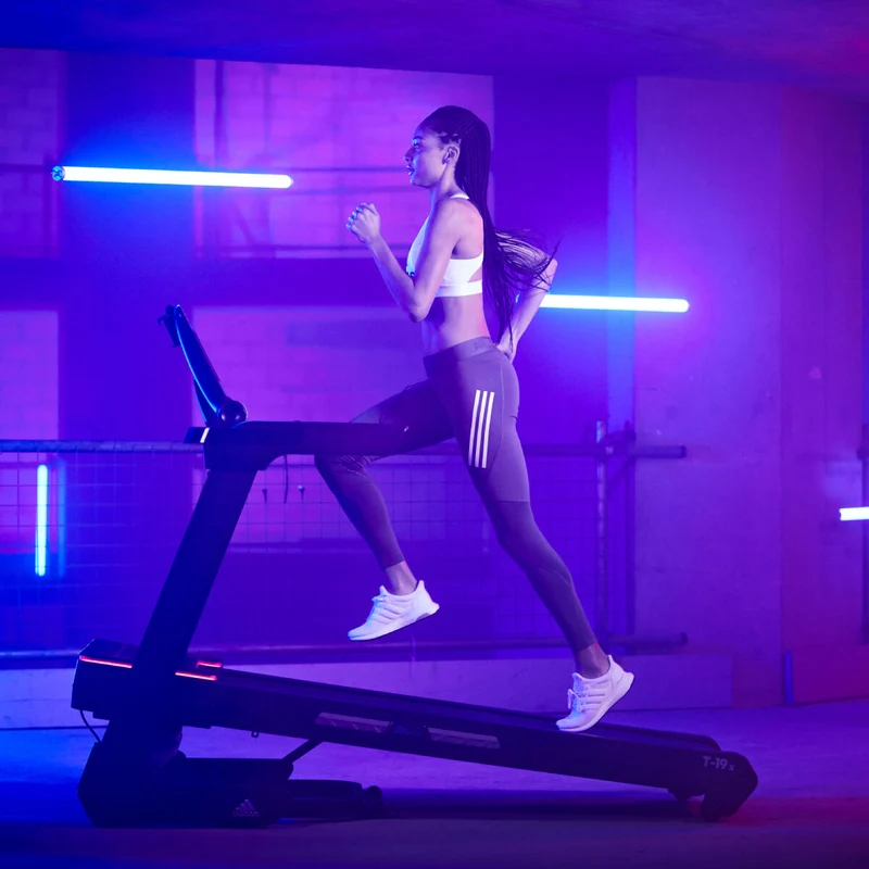 adidas Laufband T-19x