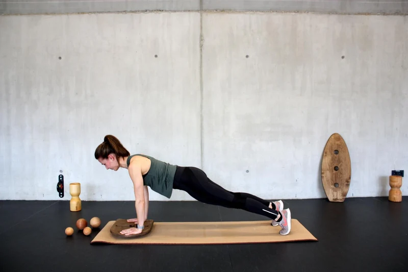 rollholz Balance Board für Gleichgewicht und Krafttraining