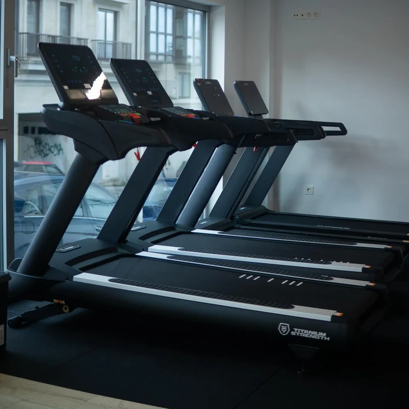 Titanium Strength Performance Series Laufband TM900